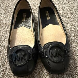 Michael Kors Black Leather Flats – Size 6 – Excellent Condition